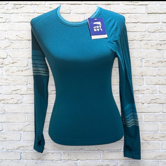 JoyLab Tops - NWT JoyLab Long sleeve with thumb holes Size XS
